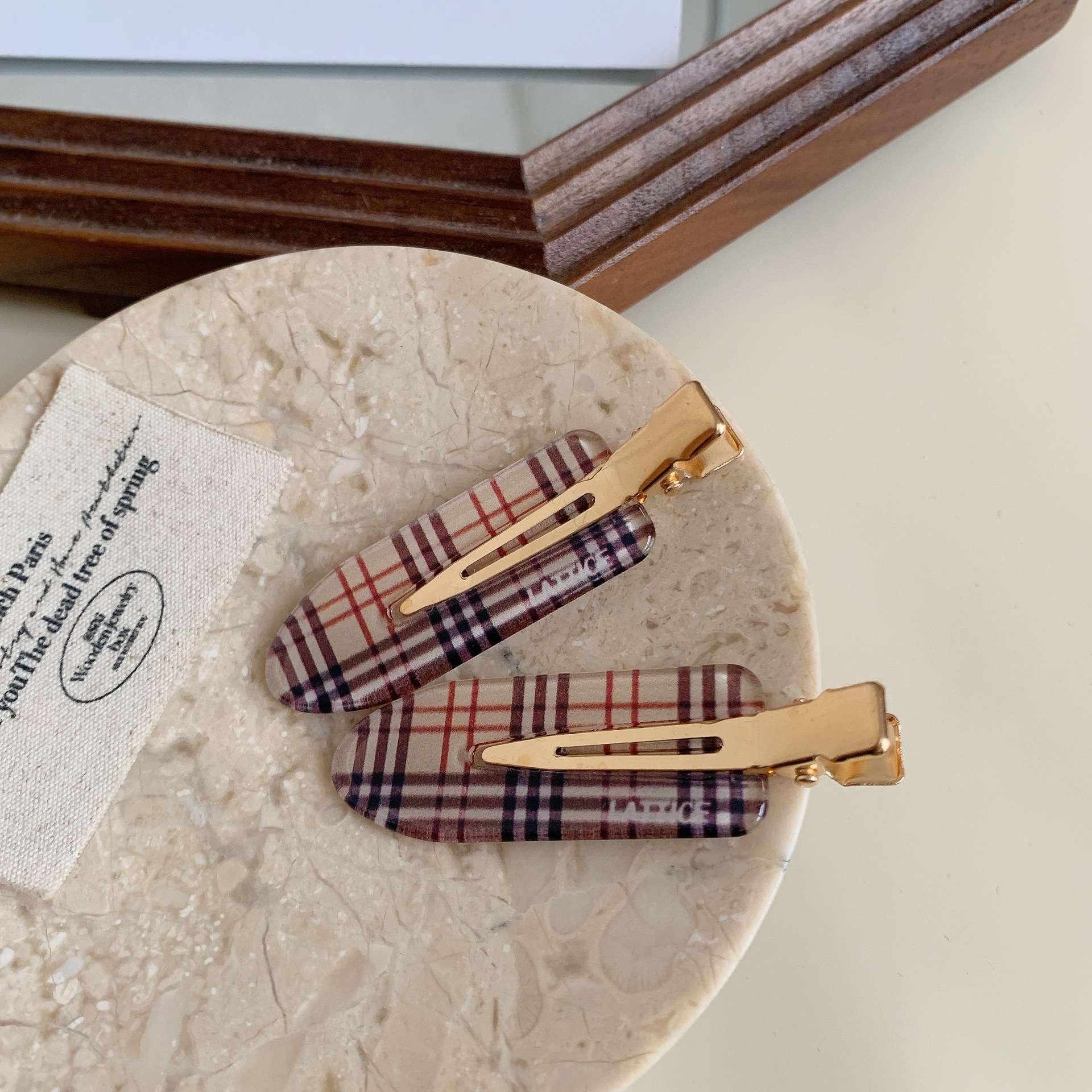 2-violet