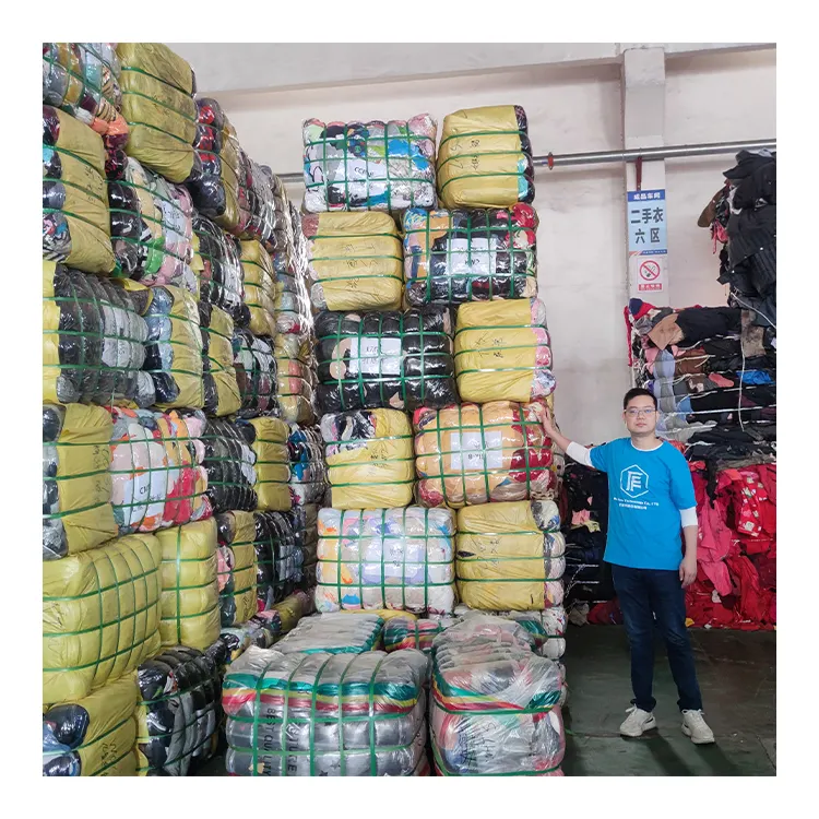 Unihui Ukay Bales Of Uesd Old Clothing In Bulk Apparel In Stock Wholesale Used Clothes Second Hand Clothes/