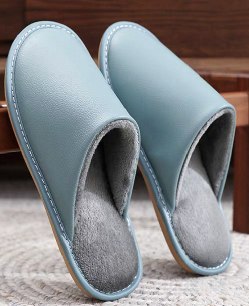 สีน้ำเงินนกยูง