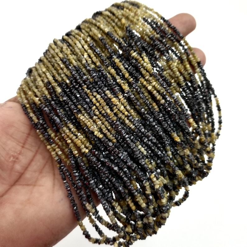 สีเหลืองสีดำ