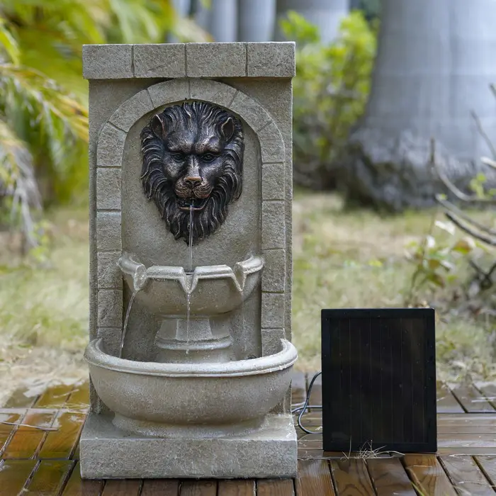 Cachoeiras e fonte água jardim clássico fonte na parede leão estátua bomba solar com lítio bateria