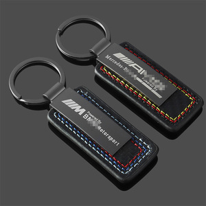 M AMG deri anahtarlık üç renkli karbon Fiber desen araba modifikasyonu için spor logosu Metal anahtarlık halka kolye - Product Image 1