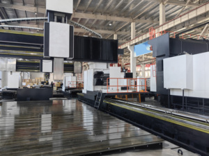 Machining Center <strong>5</strong> <strong>Axis</strong> Moving Column Gantry Machining Milling Center <strong>Automatic</strong> Tool <strong>Cnc</strong> Boring Drilling Enlarging <strong>Machine</strong>