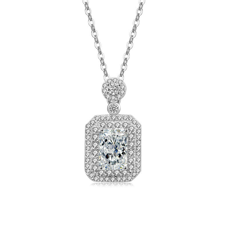 Platinum color (white diamond)