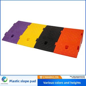 Dayanıklı plastik araba hız yumru adım Mat rampa eşik üçgen Mat çelik taban kauçuk malzeme ile boş rampa eşik Mat - Product Image 5