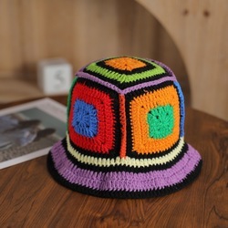 สีม่วง