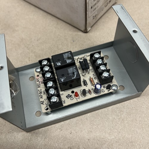 MR-201 all'ingrosso/C/R PLC Controller nuovo magazzino originale di marca PLC Controller di programmazione PLC - Product Image 1