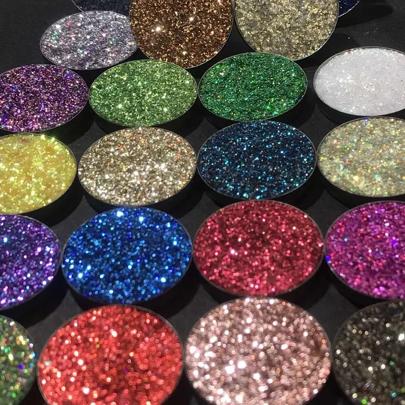 Palette di ombretti Private Label Pressed Shimmer Glitter Eyeshadow OEM ODM Private Label Service Shimmery Matte Glitter Powder