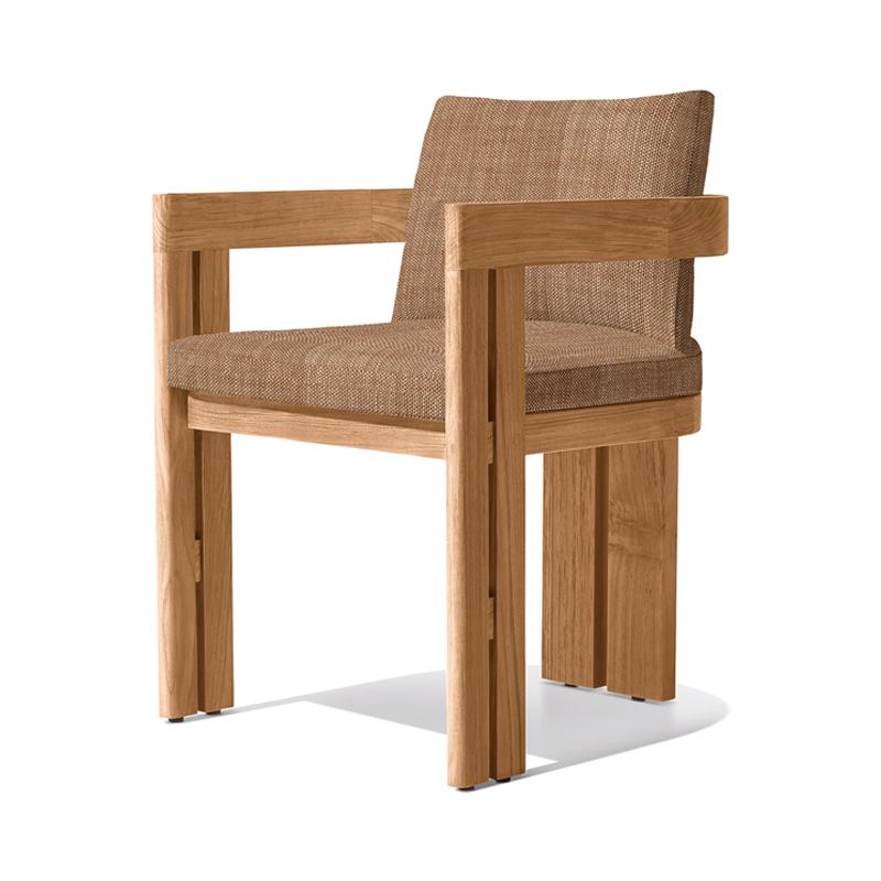 Chaise avec accoudoirs