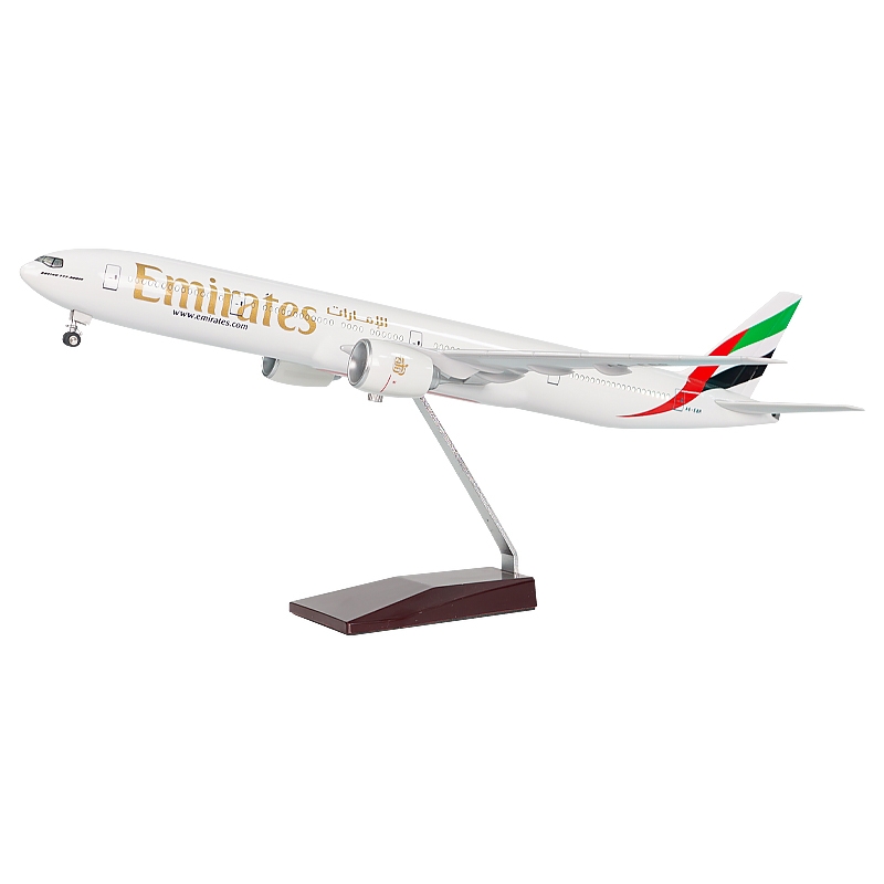 B777 Emirates