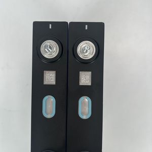 XH Calb 3.2V 125Ah LiFePo4 prizmatik şarj edilebilir lityum demir pil gözü güneş enerjisi için - Product Image 4