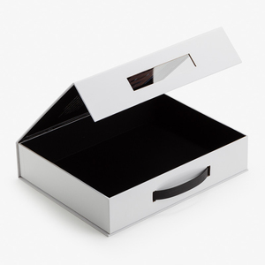 Cajas de embalaje de regalo de lujo con ventana de exhibición Mango de plástico LOGOTIPO personalizado Impreso Caja de cartón abatible magnética - Product Image 1