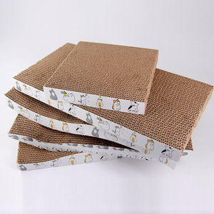 Bestseller Multi Design Cat Scratcher Karton mit Katzenminze - Product Image 2