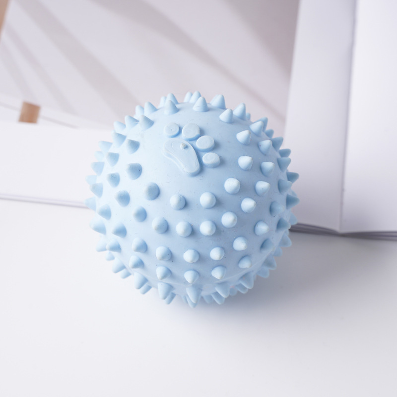 Spiny paw print voice ball 6cm45g blue