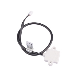 XKC-Y23เซนเซอร์วัดระดับของเหลวแบบไม่สัมผัสสัญญาณต่ำ DC 5V อัจฉริยะมีความไวสูงเซ็นเซอร์วัดระดับของเหลวในน้ำแบบตัวเก็บประจุ - Product Image 1