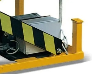 1 Ton Electric Scissor <strong>Dock</strong> <strong>Leveler</strong> Cargo Lift Table Fixed Hydraulic Platform <strong>Container</strong> Ramp <strong>Loading</strong> - Product Image 5