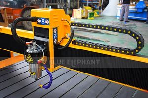 Enrutador CNC de Hobby de escritorio 1212 para uso doméstico, equipo de Control numérico de publicidad CNC 4*4 para producción de placas de identificación acrílicas - Product Image 2