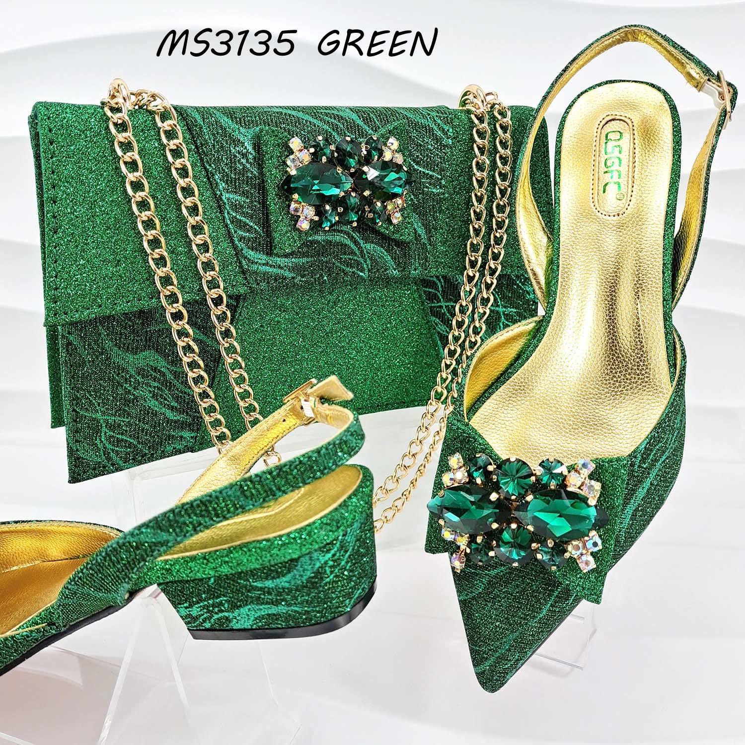 สีเขียว