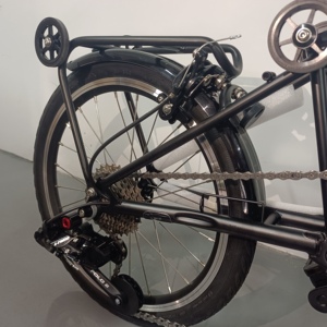 עבור זכר ונקבה ברומפטון קיפול אופניים מפעל אספקת נייד נייד נסיעות סגסוגת אלומיניום מזויפים צבע להתאמה אישית - Product Image 5