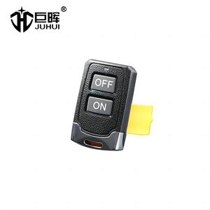 Produttore personalizzato 2 pulsanti universale Smart Car interruttore trasmettitore codice di rotolamento porta Garage telecomando duplicatore - Product Image 4
