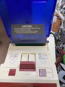 ニンテンドーファミリーコンピューターFCから米国のゲームカードで動作するNES cosnole用の改造された日本のゲームコンソール - Product Image 2