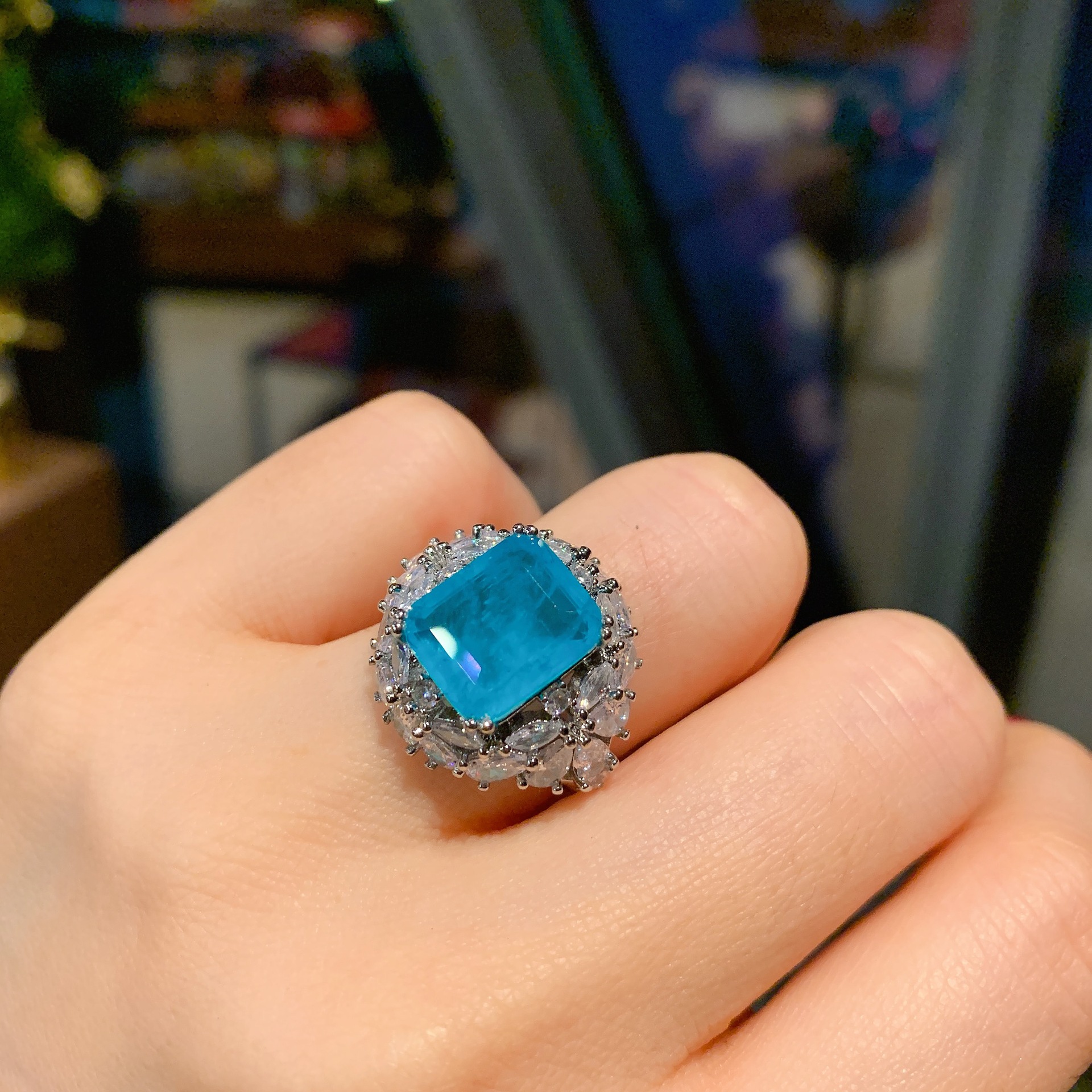 Paran blue ring