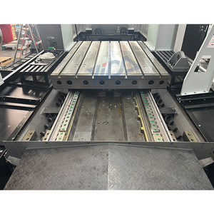 Centro de mecanizado de pórtico CNC tipo pórtico de doble columna grande GMC 3018 maquinaria de procesamiento de metal completamente funcional - Product Image 3
