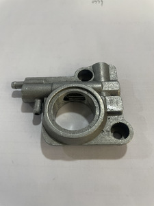 เครื่องปั๊มน้ำมัน CS350 CS-355T CS-360T เลื่อยโซ่สำหรับงานสวนแบบ CS2600อุปกรณ์ปั๊มน้ำมันแบบอะลูมิเนียม