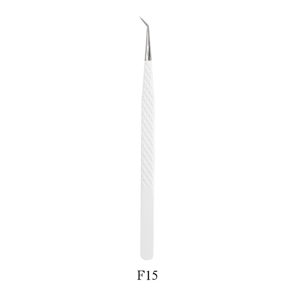 F15