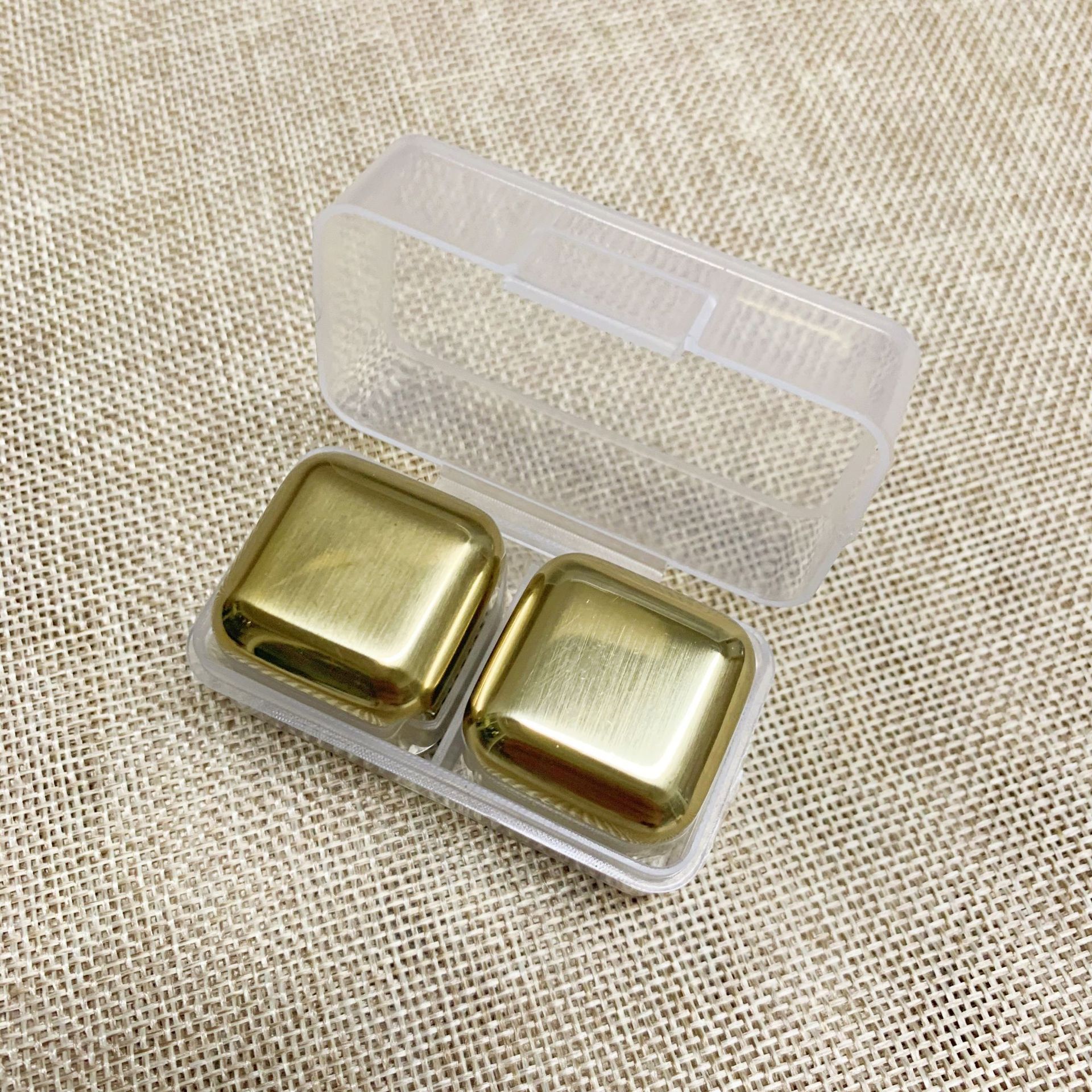 À l'unité (dans un sachet plastique)