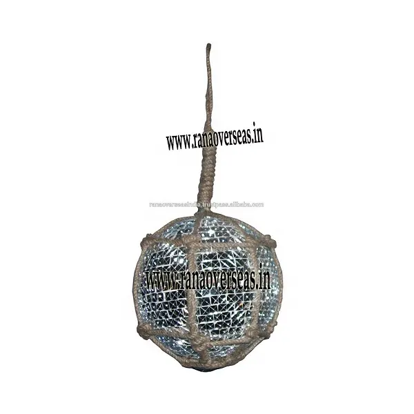 Sfera d'attaccatura del mosaico di vetro decorativo del salone e di natale In bianco e nero colorato