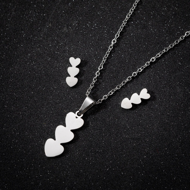 Three hearts steel