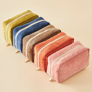 กระเป๋าเครื่องสำอางผ้าลูกฟูกสไตล์วินเทจสีลูกกวาดของ dynertek จุของได้มาก - Product Image 1