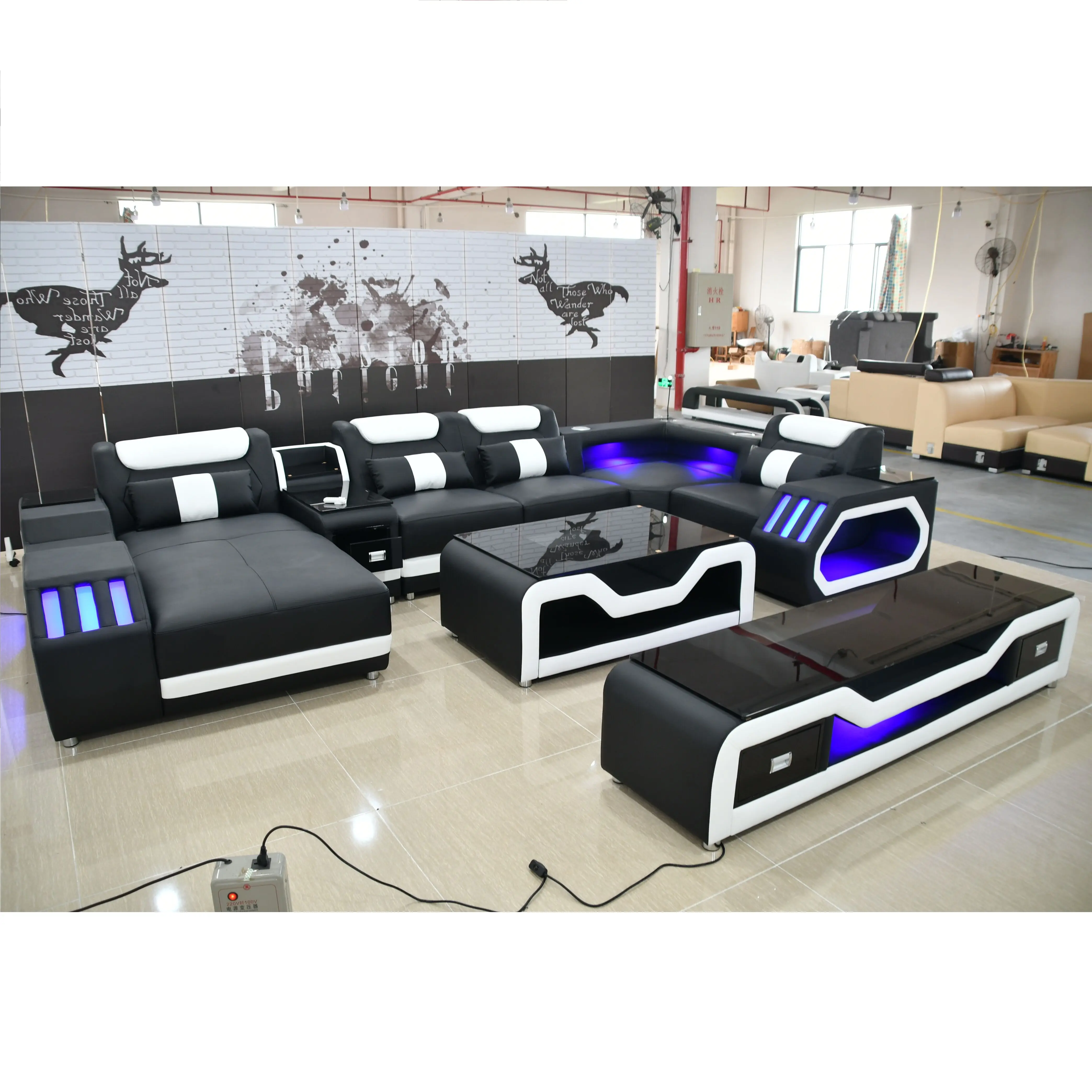 2020 Diskon Besar Desain Modern Furnitur Ruang Tamu Set Sofa Ruang Tamu Kualitas Terbaik Sofa Kulit Hitam