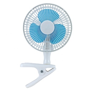 Wholesale <strong>Personal</strong> Desktop Table 3 Blade Battery Powered <strong>Plastic</strong> Small Oscillating Portable Mini <strong>6</strong> Inch Clip <strong>Fan</strong> - Product Image 1