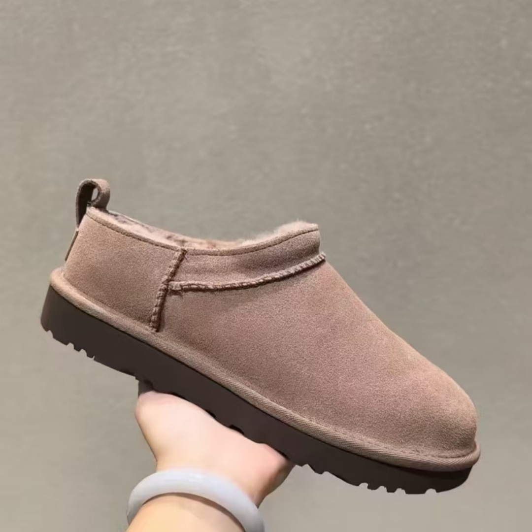 สีม่วงอมชมพู