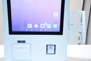 OEM Factory Customized 21.5 Inch Qr <strong>Code</strong> Desktop Self Ordering Payment Kiosk Self <strong>Service</strong> with Soft - Product Image 3