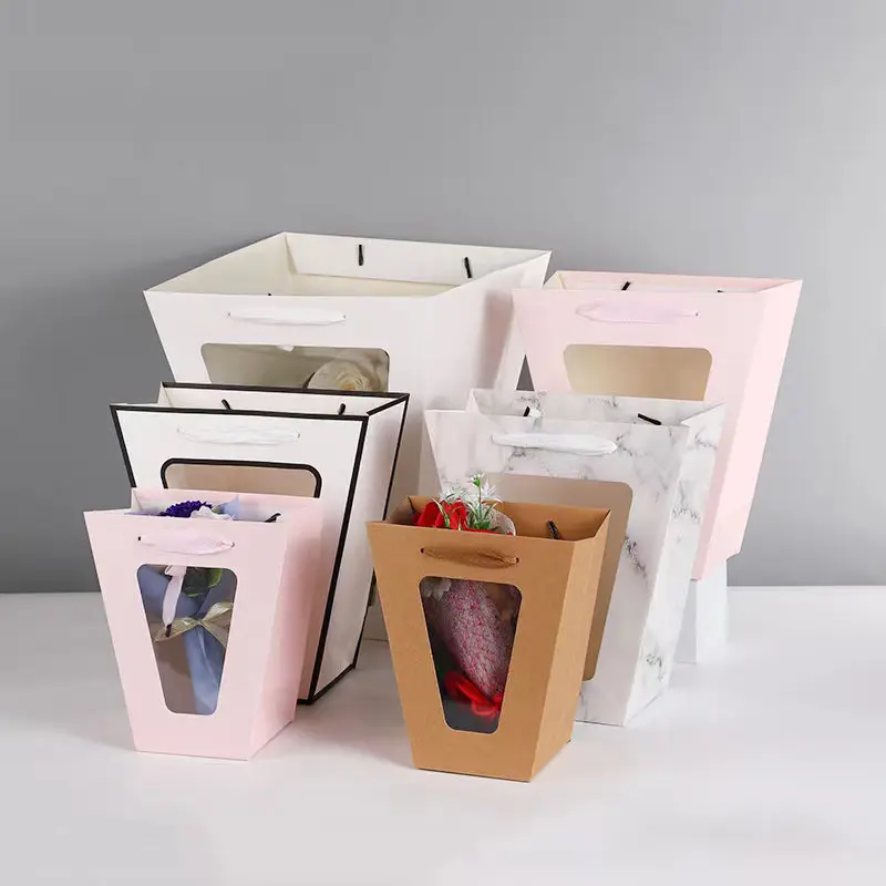Verpackung Craft Paper Bags Beschichtete Papiertüte mit klarem Fenster Craft Gift & Craft Pvc Flower Bag Support Schulter langer Griff