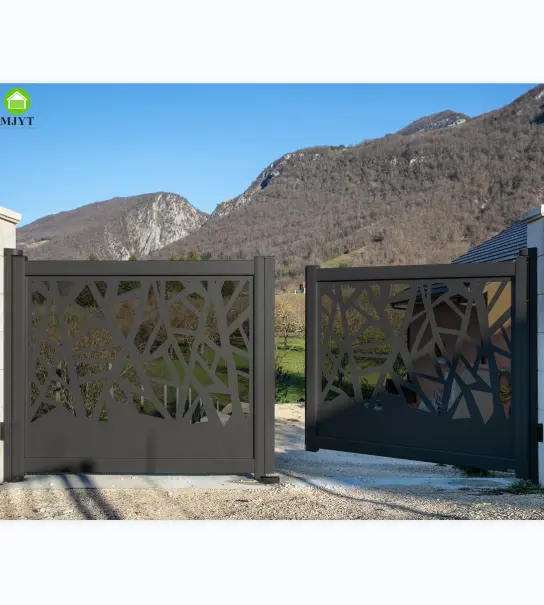 Porte de jardin moderne en aluminium découpé au laser Porte principale automatique Nouveau design Porte battante en aluminium et métal pour villa et maison