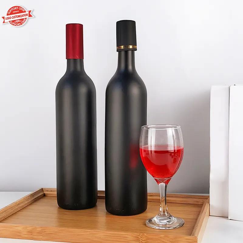कवर कस्टम लोगो प्रिंटिंग के साथ खाली 750 मिलीलीटर रीसाइक्लेबल मैट ब्लैक गोल आकार लाल अंगूर वाइन की बोतल