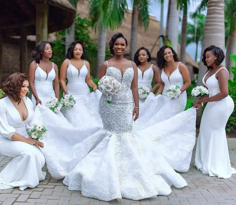 Appliques di perline di lusso africano abiti da sposa formali della chiesa nuziale abiti da sposa a sirena in pizzo bianco avorio MWA501