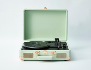 Classic Premium Leather Suitcase Vinyl Player with <strong>Bluetooth</strong> and Audio <strong>Input</strong> and <strong>Output</strong> - Product Image 3