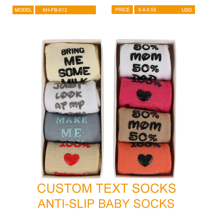 Chaussettes pour bébé avec des motifs amusants