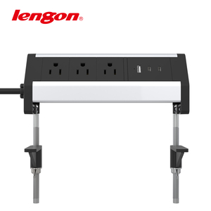 Material de aluminio Enchufe de EE. UU. De 3 entradas 10A Enchufe de interruptor de clip de escritorio multifuncional 1type-c20W