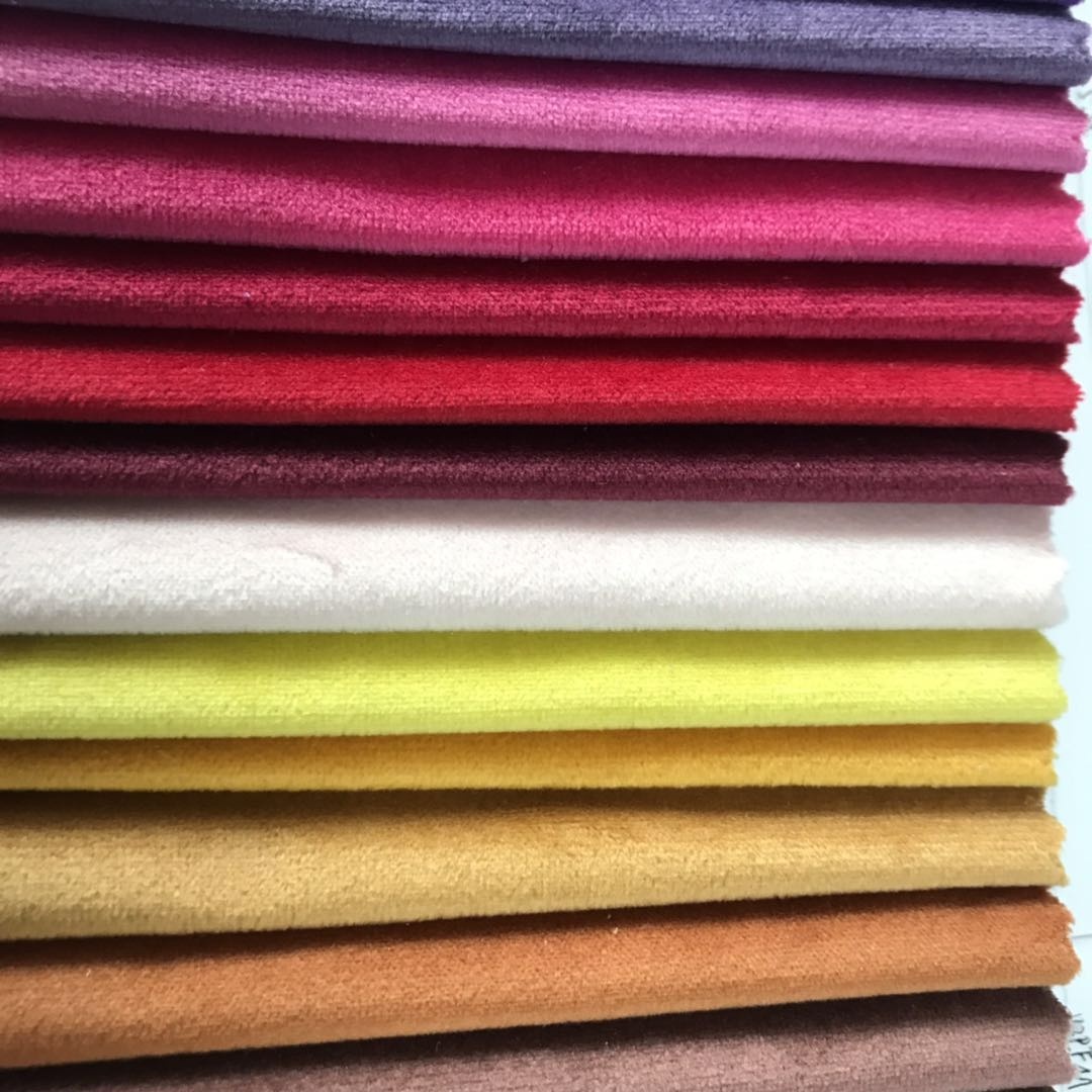 Rouge, rose, violet, jaune, beige
