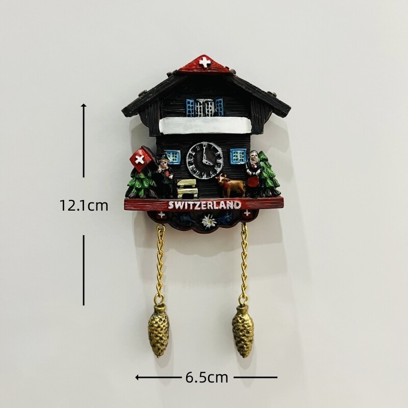 Horloge noire de maison folklorique suisse