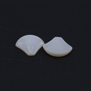 Customize Natural Mother of Pearl <strong>Shell</strong> Dress Shape Natural White <strong>Shell</strong> Fan <strong>Shell</strong> - Product Image 4
