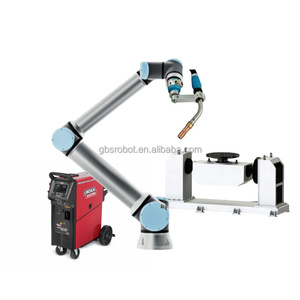 Robot universale Cobot professionale di alta qualità UR16 con Onrobot o DH + pinze come attrezzature per la movimentazione e il montaggio del materiale