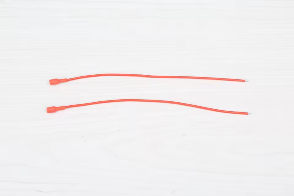 2 pièces rouge pour SAITO