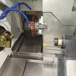 Máquina CNC DAS, husillo de 8 pulgadas con torreta eléctrica BMT55 más nueva con contrapunto de control CNC programable - Product Image 3